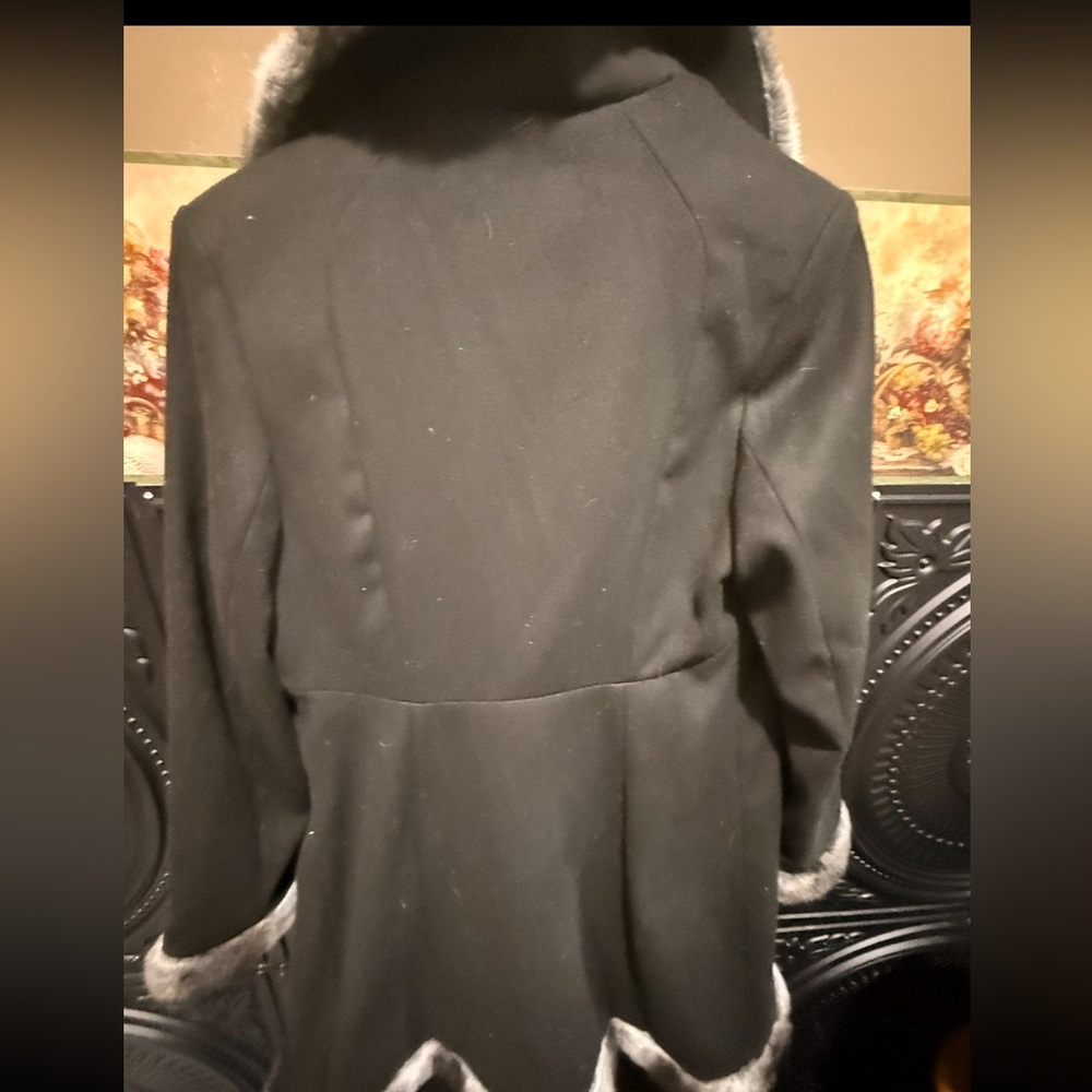 Vintage Rothschild Black Winter dress Pea Coat with Gray Fur Trim - Picture 4 of 11
